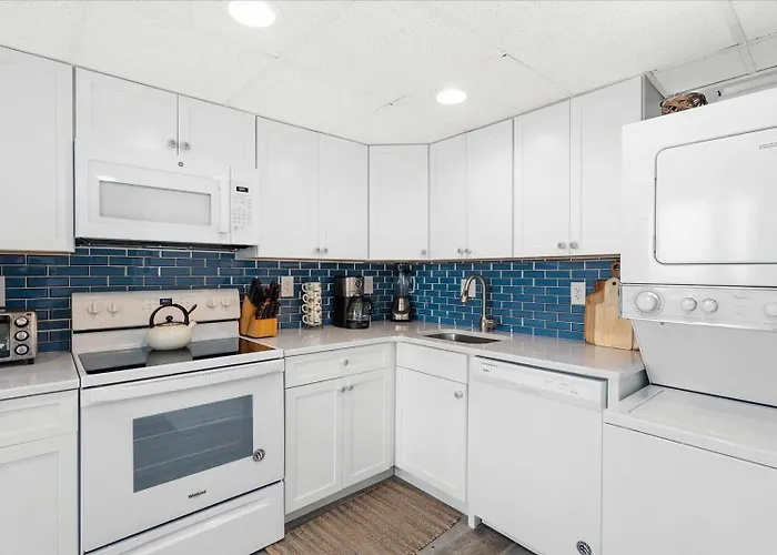 Oceanfront Capri Penthouse With Indoor Pool And Much More! * Ocean Stadt