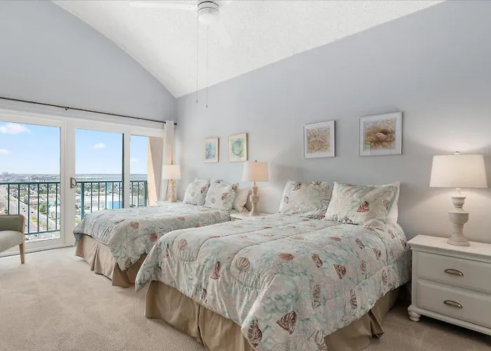 Ferienhaus Oceanfront Capri Penthouse With Indoor Pool And Much More!