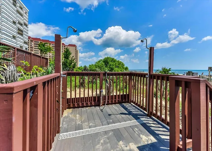 Ferienhaus Oceanfront Capri Penthouse With Indoor Pool And Much More! *