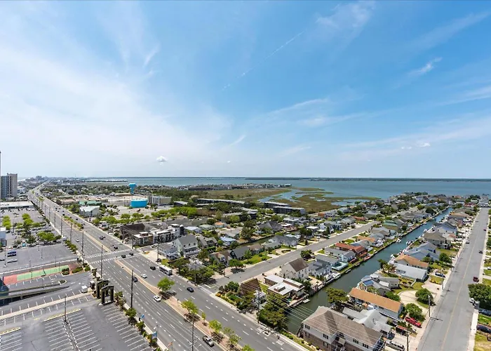 Ferienhaus Oceanfront Capri Penthouse With Indoor Pool And Much More!