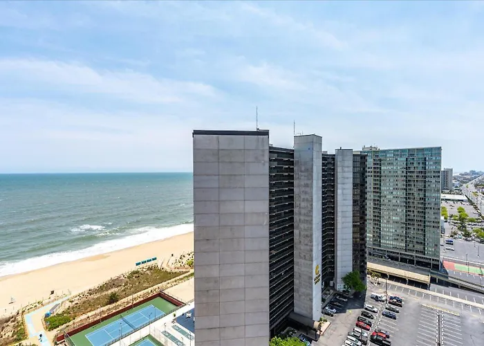 Ferienhaus Oceanfront Capri Penthouse With Indoor Pool And Much More! *